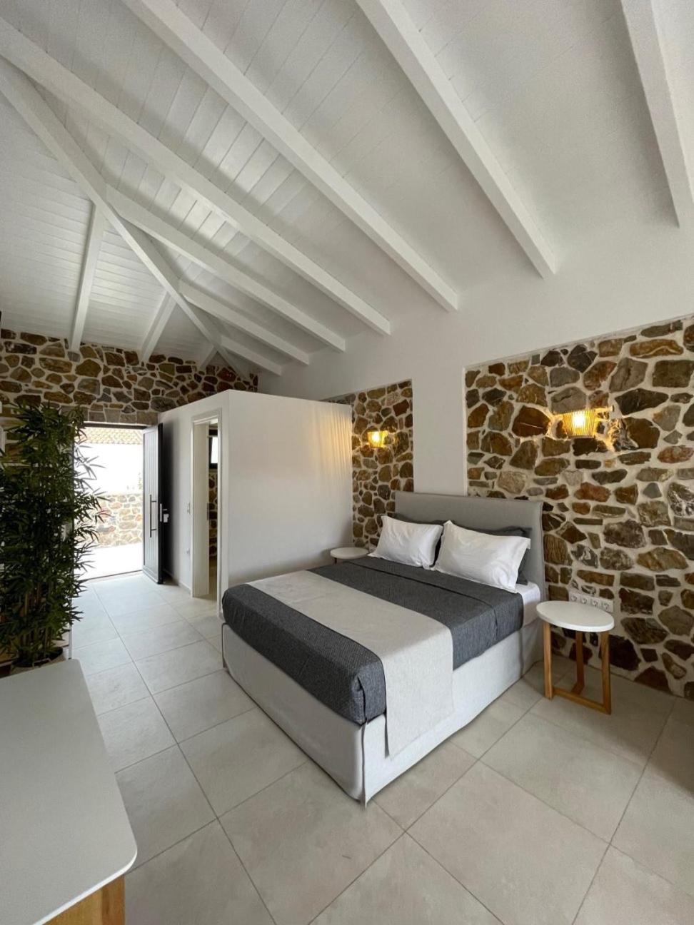Trocadero Luxury Suites Hermione Buitenkant foto